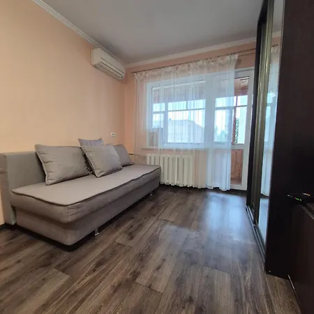Frantsuzky Bulvar 22а, клиника филатова Apartman *