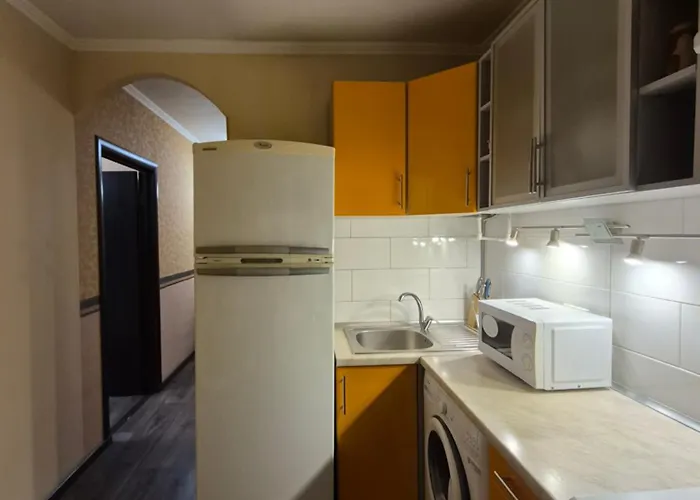 Frantsuzky Bulvar 22а, клиника филатова *